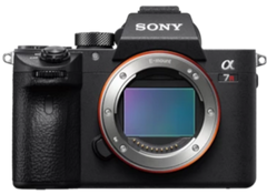 α7R III 35mm full-frame camera with autofocus